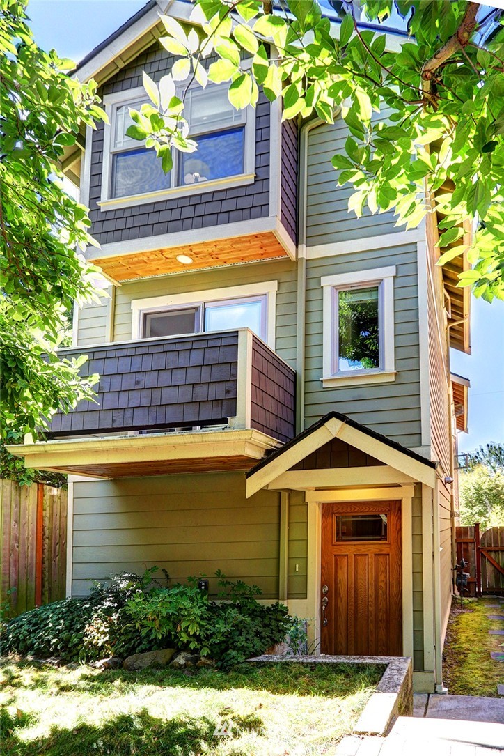 621 Northwest 70th Street Seattle, WA 98117 - Photo 1 of 19