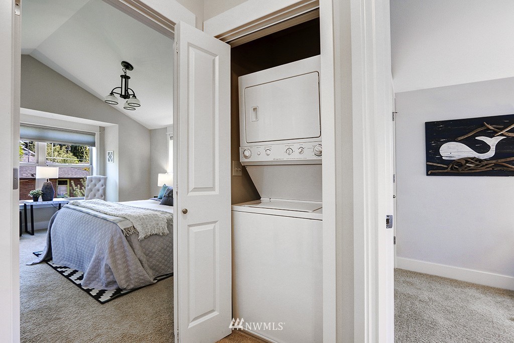 621 Northwest 70th Street Seattle, WA 98117 - Photo 15 of 19