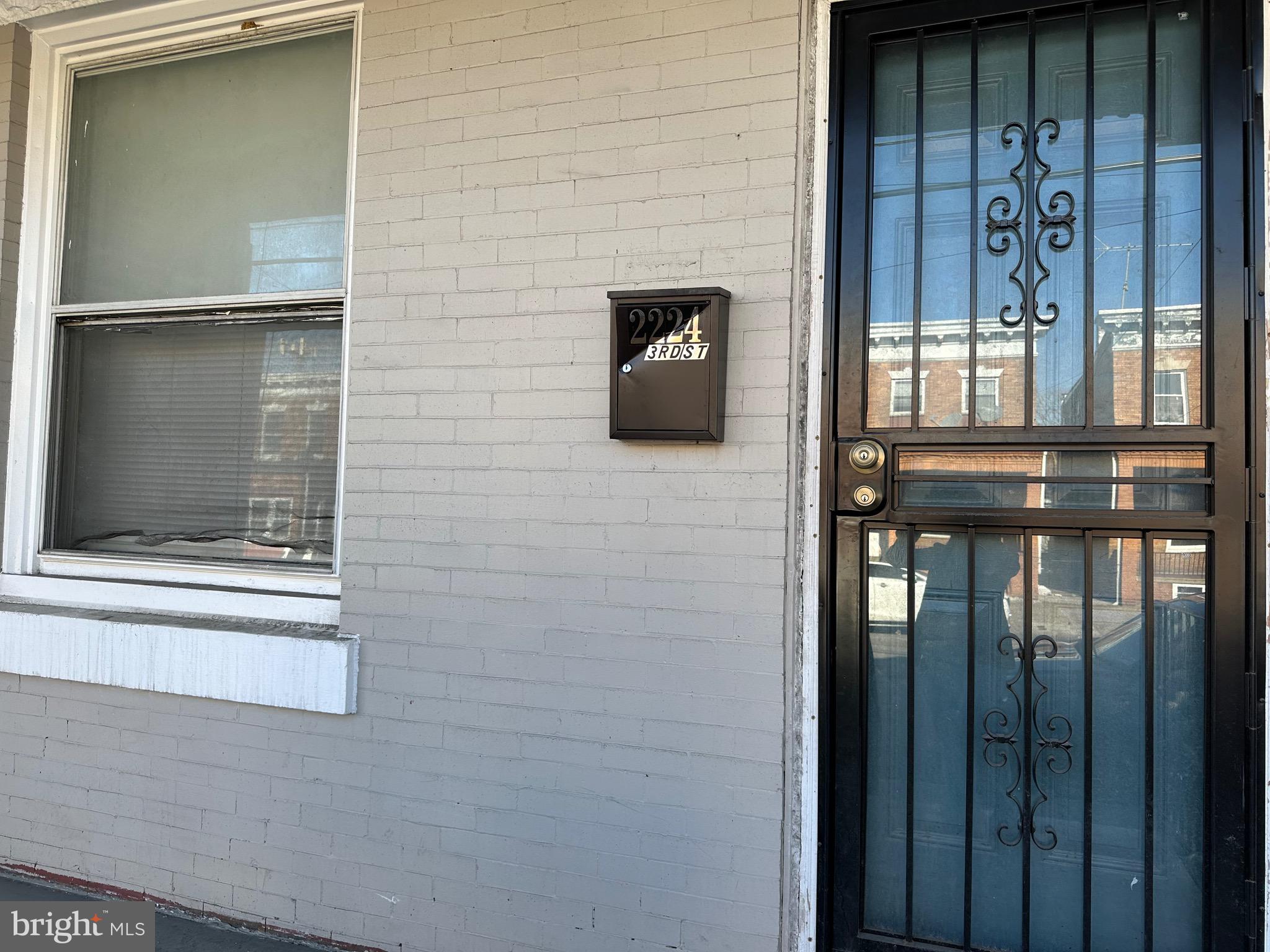 2224 South 63rd Street Philadelphia, PA 19142 - Photo 3 of 28