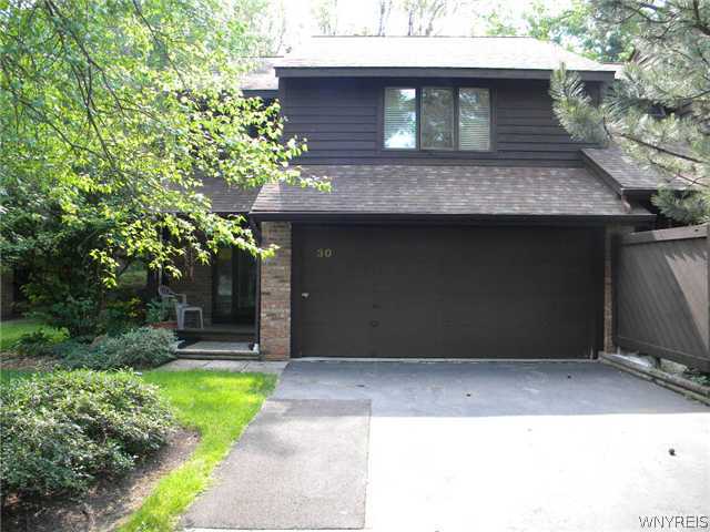 30 Breezewood Common Amherst, NY 14051 - Photo 1 of 1 Exterior Front