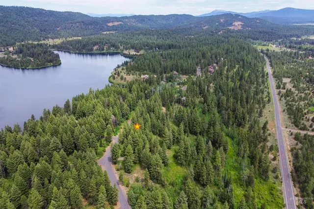 $450,000 | 280 Blackhawk Lake Drive, McCall, ID 83638
