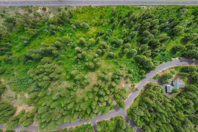 $450,000 | 280 Blackhawk Lake Drive, McCall, ID 83638