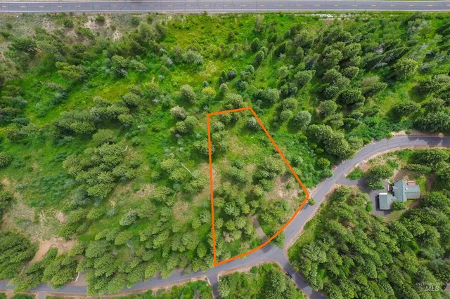 $450,000 | 280 Blackhawk Lake Drive, McCall, ID 83638