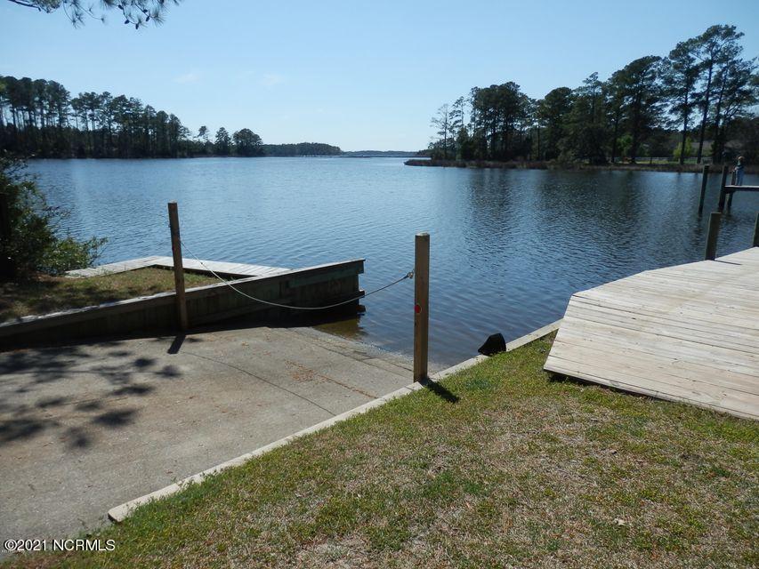 415 Silver Dollar Road Beaufort, NC 28516 - Photo 2 of 11 silver dollar views