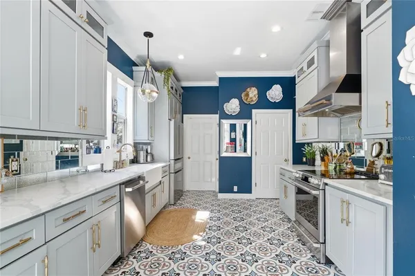 $15,000 | 824 South Rome Avenue, Tampa, FL 33606