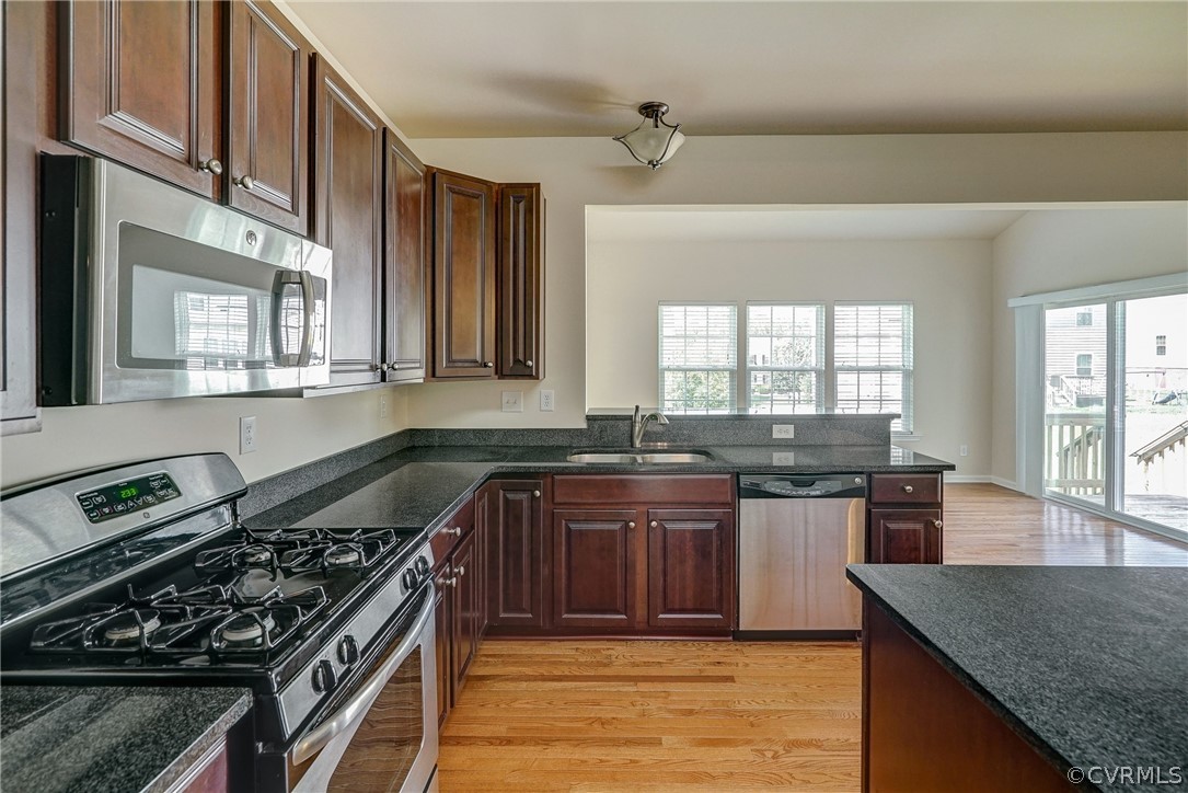 6972 Bears Breech Drive Moseley, VA 23120 - Photo 12 of 49