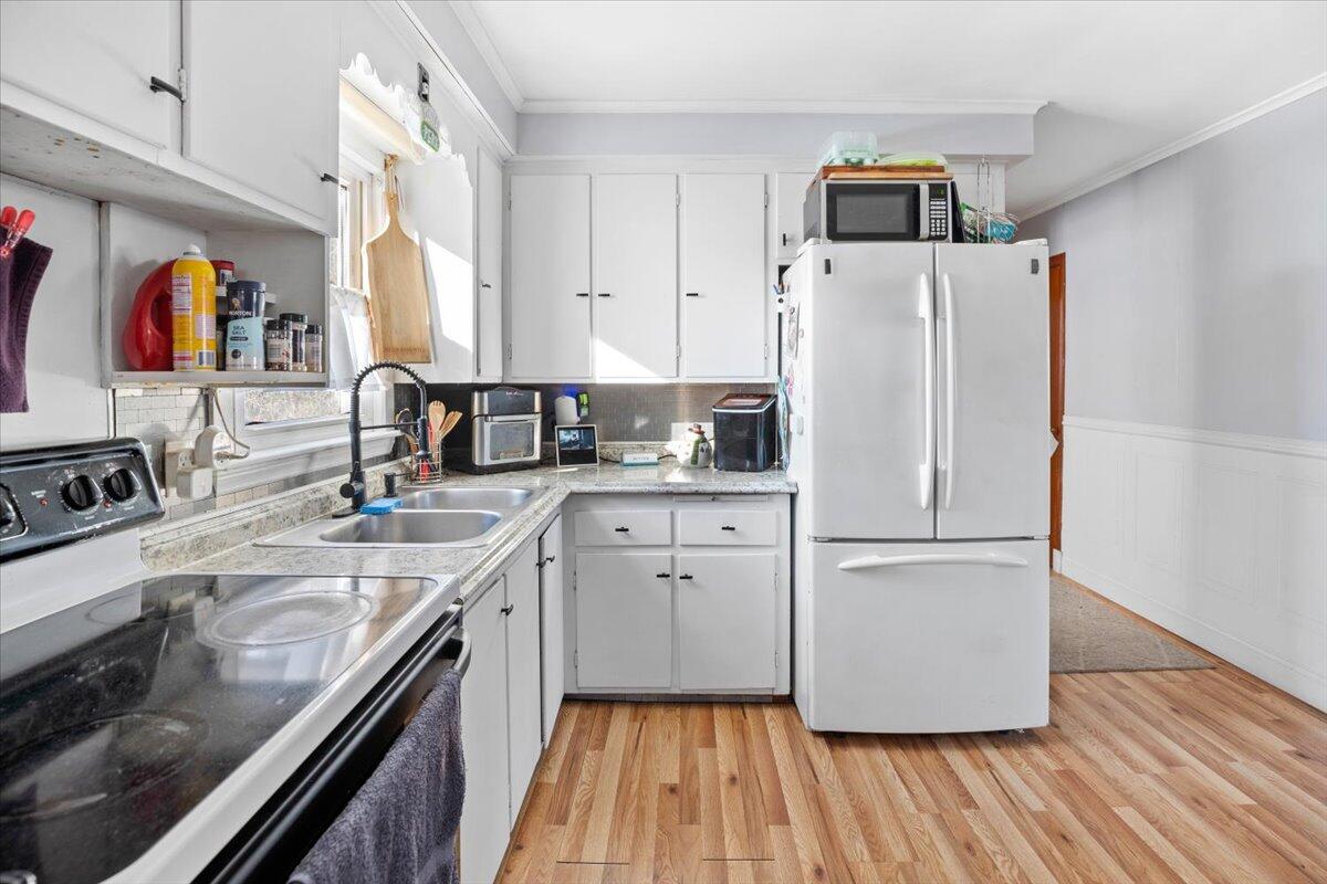 7 Green Street Lewiston, ME 04240 - Photo 13 of 38 13-7 Green ST, Lewiston, ME-02