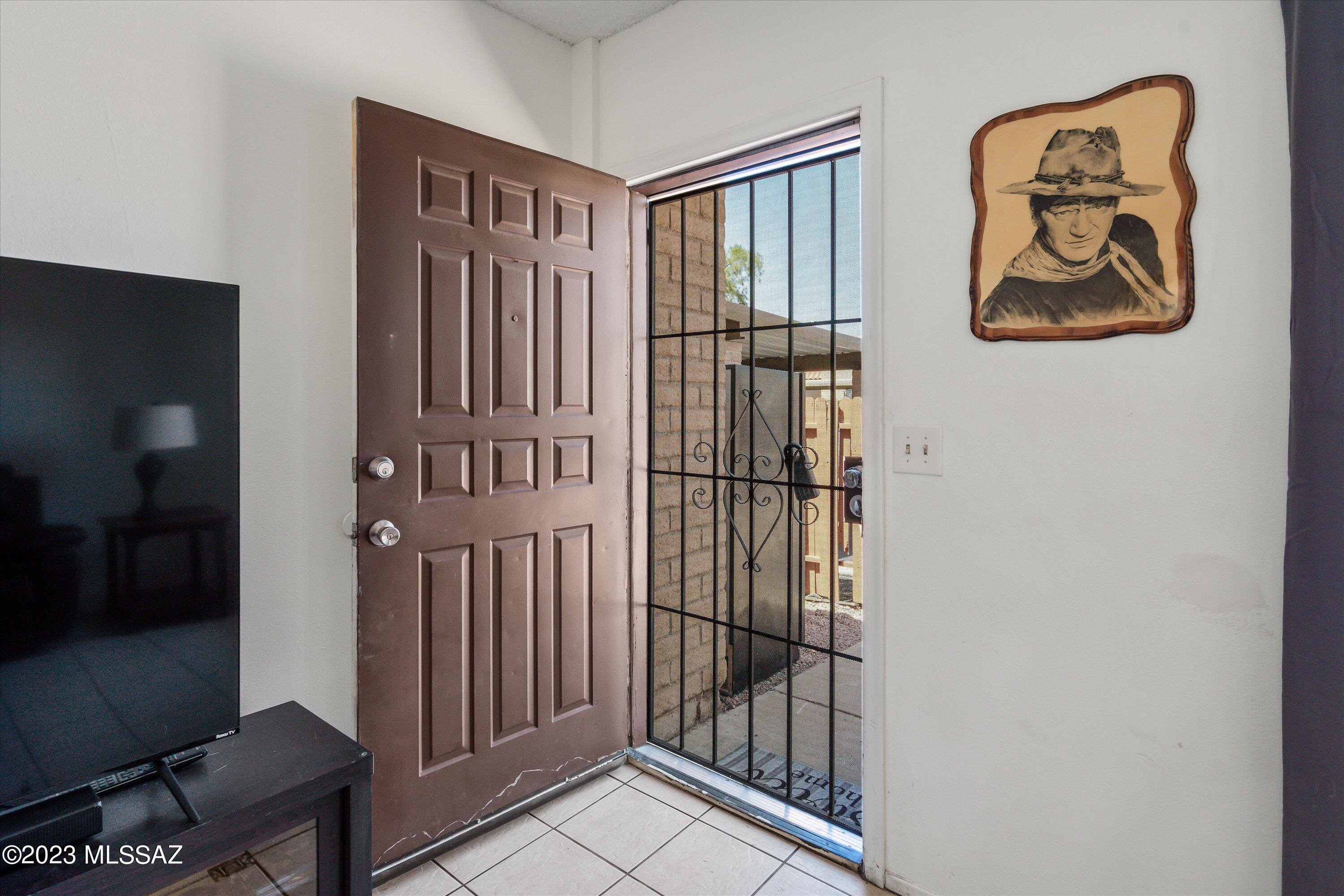 980 South Pantano Road Tucson, AZ 85710 - Photo 5 of 31