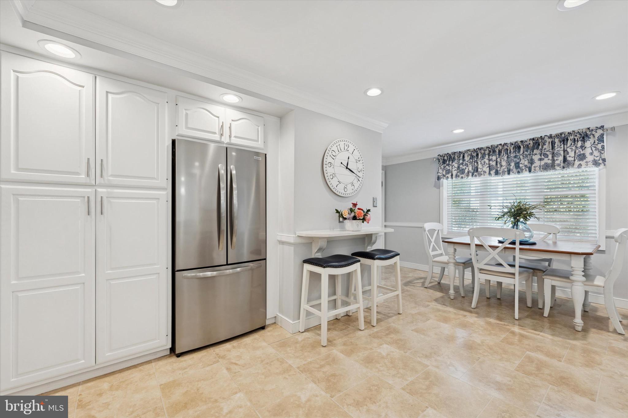 147 Snyder Lane Springfield, PA 19064 - Photo 9 of 42 Large pantry with pull-out shelving.