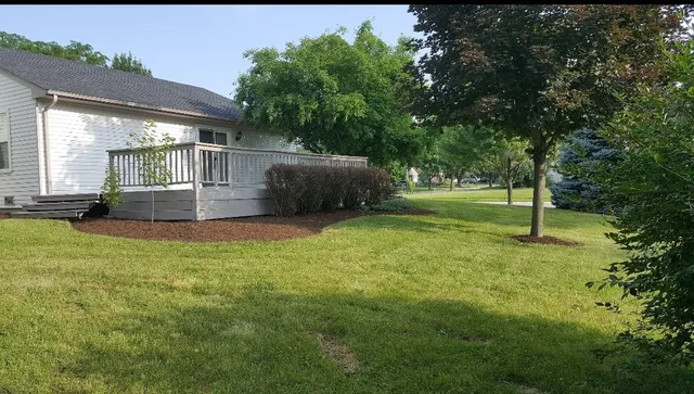 $415,000 | 352 Danbury Drive, Naperville, IL 60565