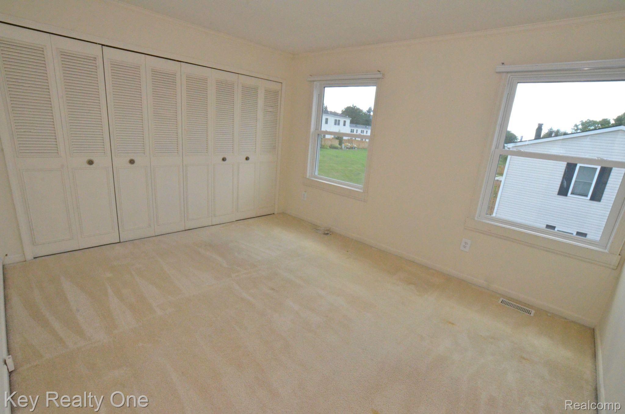1133 Marquette Court, Unit 48 Rochester, MI 48307 - Photo 9 of 15 image006.jpg