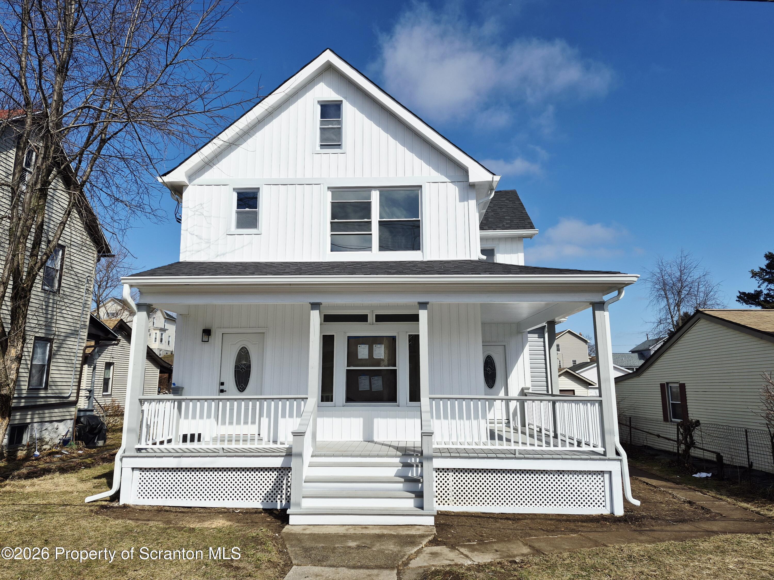 1132 Lloyd Street Scranton, PA 18508 - Photo 1 of 37