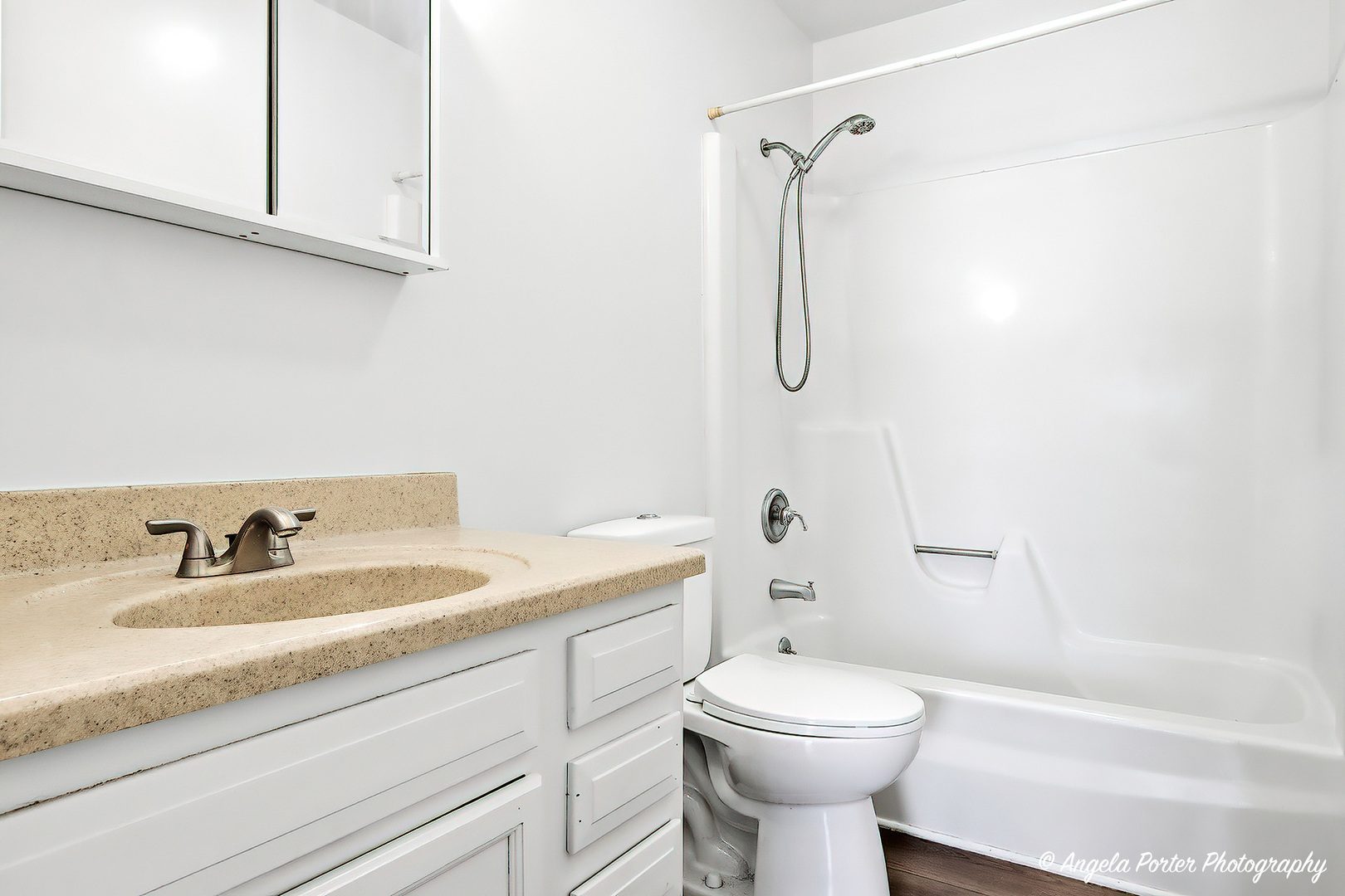 829 Washington Street, Unit 1 Woodstock, IL 60098 - Photo 13 of 16