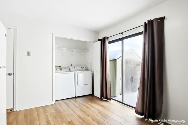 $1,600 | 829 Washington Street, Unit 1, Woodstock, IL 60098