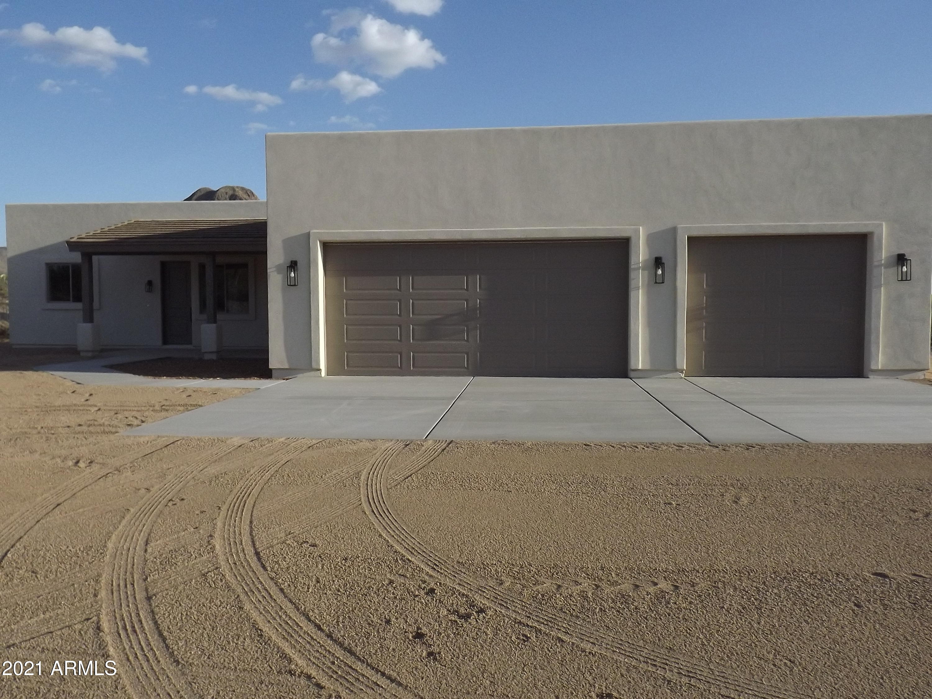 48126 North Coyote Pass Road New River, AZ 85087 - Photo 4 of 42 DSCF6321
