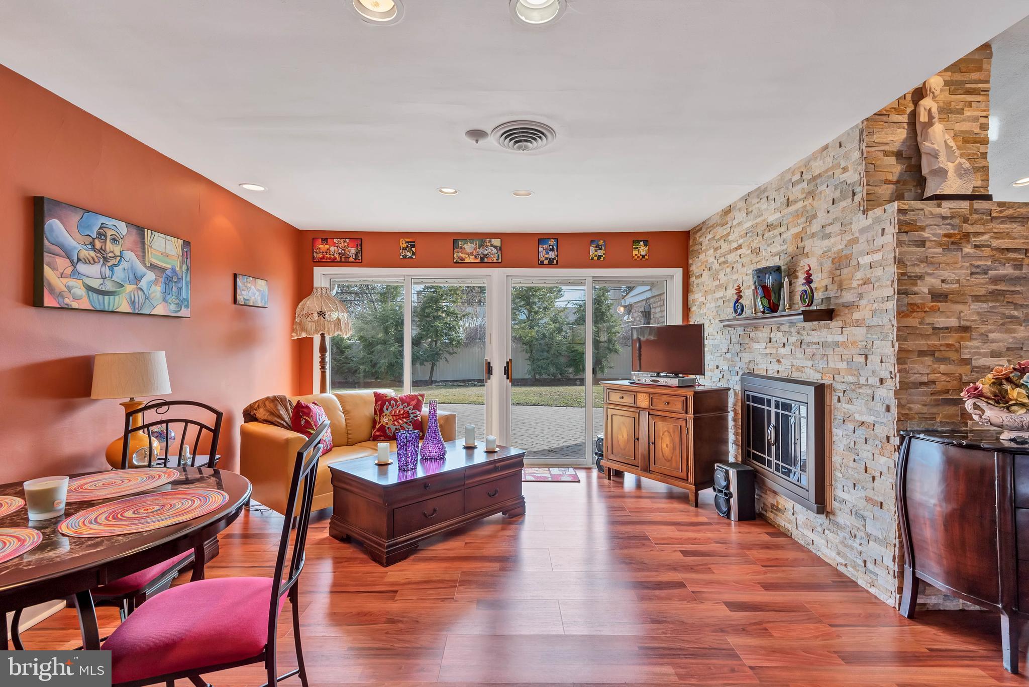 3505 Round Hollow Road Baltimore, MD 21208 - Photo 9 of 45 Breakfast room with 2 sided FP