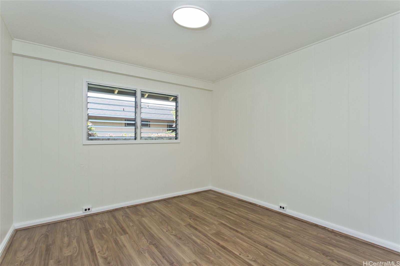 1547 Ala Aolani Street Honolulu, HI 96819 - Photo 9 of 24