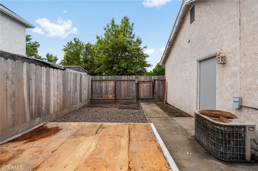 2061 Rochester Drive Chico, CA 95928 - Photo 30 of 39