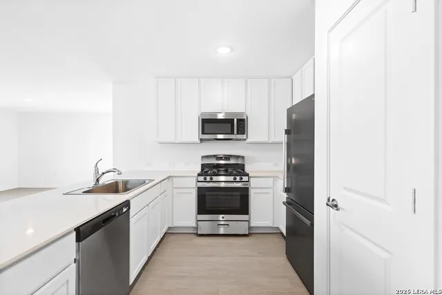 $1,840 | 1347 Neria Loop, San Antonio, TX 78224