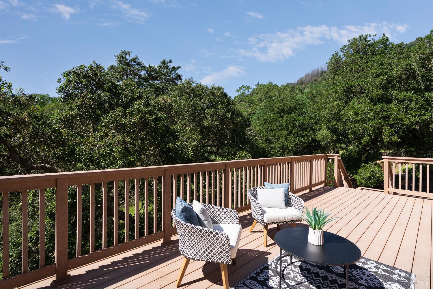 1835 San Ramon Way Santa Rosa, CA 95409 - Photo 2 of 44
