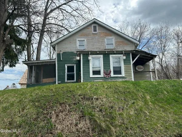$69,000 | 24 Algonkin Street, Ticonderoga, NY 12883
