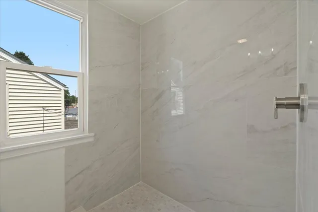 $325,000 | 7205 41st Avenue, Kenosha, WI 53142