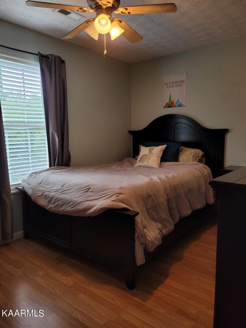 701 Deer Cove Road Greenback, TN 37742 - Photo 12 of 14 2nd Bedroom
