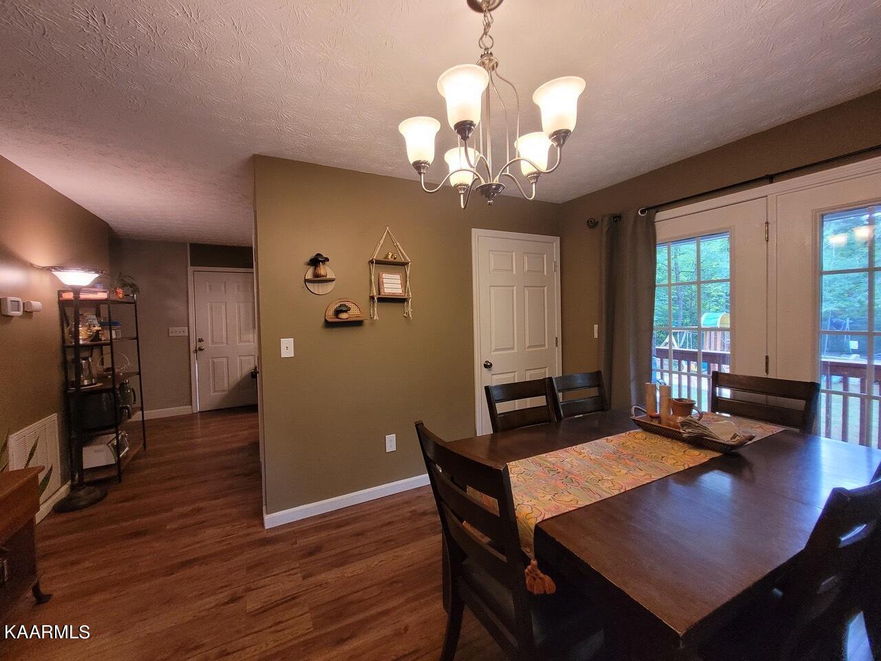 701 Deer Cove Road Greenback, TN 37742 - Photo 5 of 14 dining room