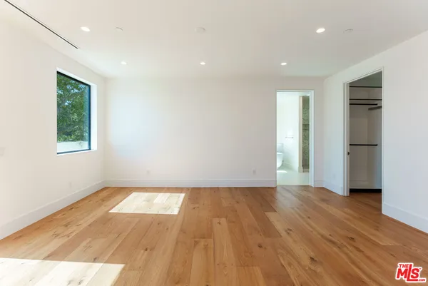 $40,000 | 382 Aderno Way, Pacific Palisades, CA 90272