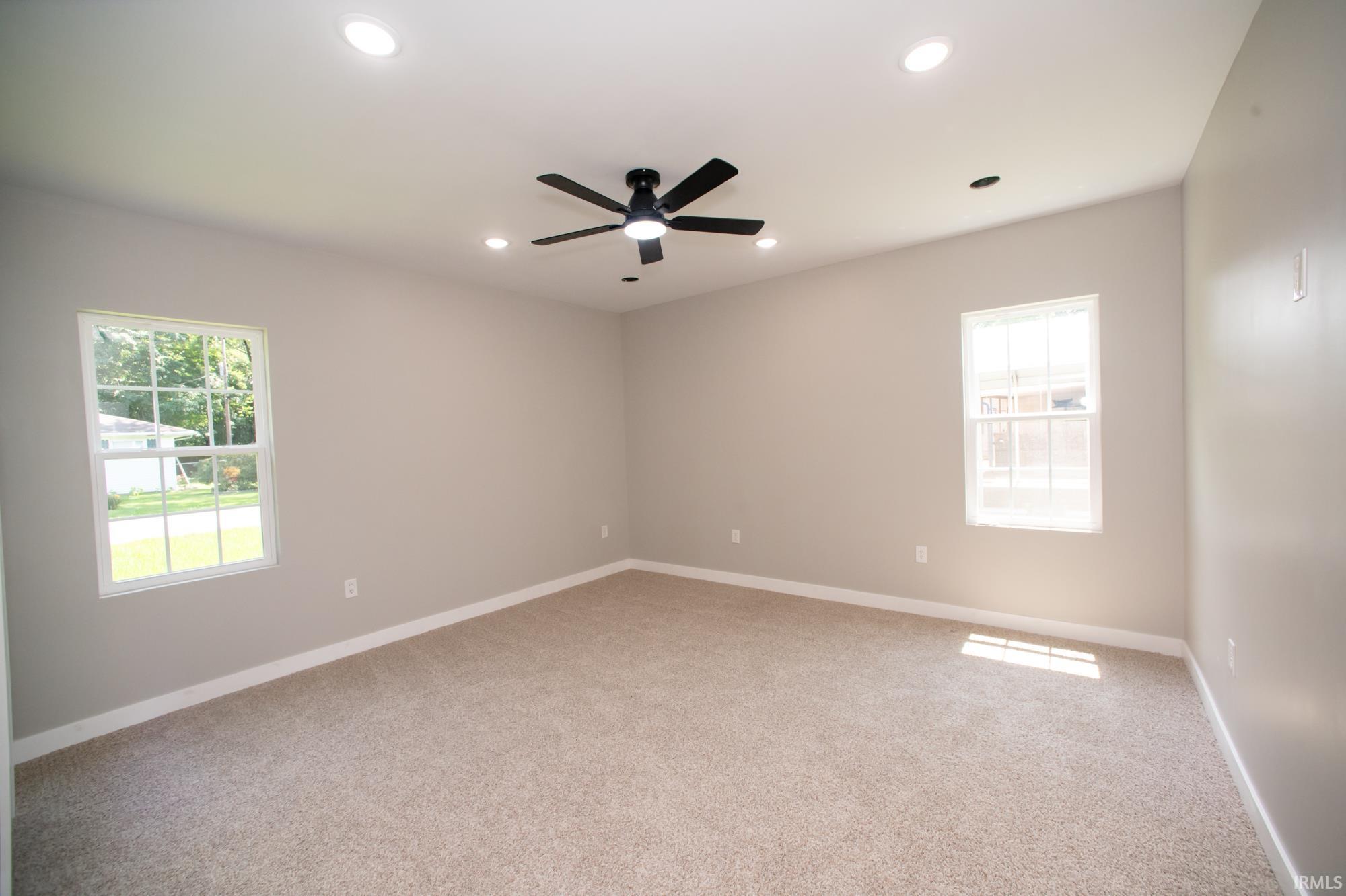 201 Roland Street Vincennes, IN 47591 - Photo 17 of 34