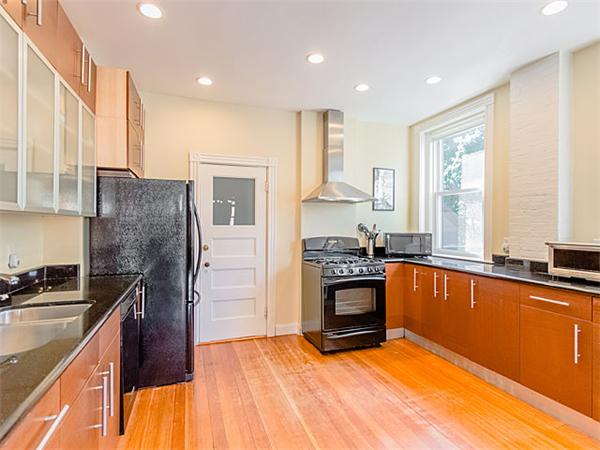 6 Thayer Street, Unit 2 Brookline, MA 02445 - Photo 5 of 15