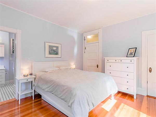 6 Thayer Street, Unit 2 Brookline, MA 02445 - Photo 7 of 15