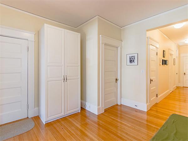 6 Thayer Street, Unit 2 Brookline, MA 02445 - Photo 8 of 15