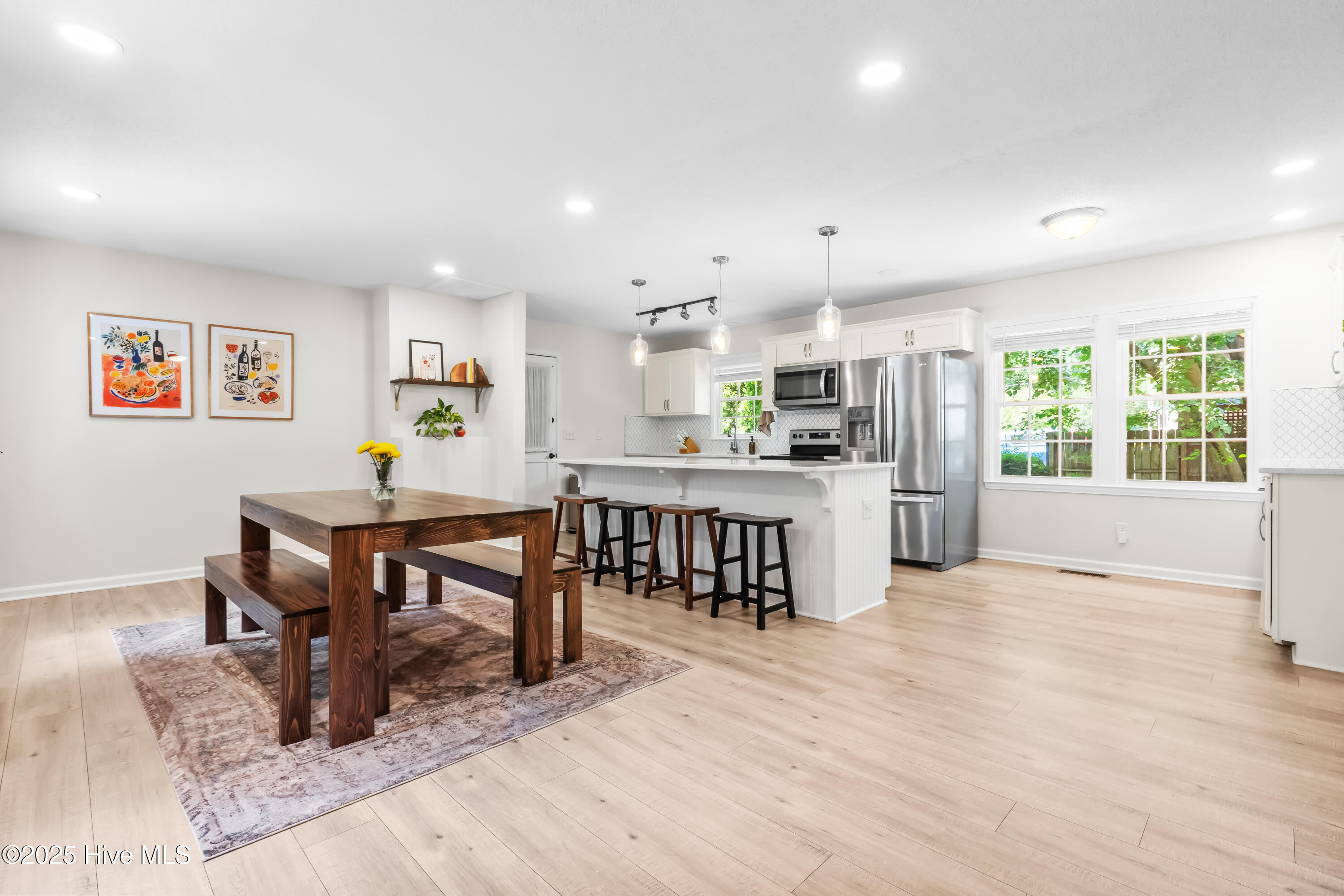 4001 Pin Oak Road Raleigh, NC 27604 - Photo 4 of 33 DSC00863