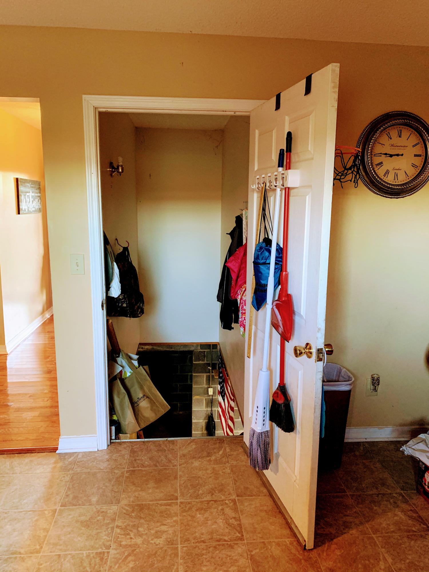 845 Links Mill Road Greeneville, TN 37743 - Photo 23 of 27 Basement door in kitchen