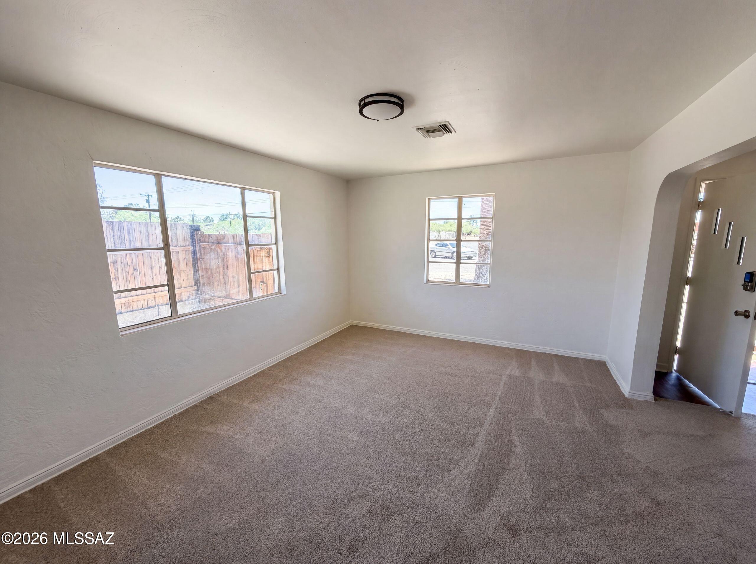 457 East Pastime Road Tucson, AZ 85705 - Photo 8 of 21