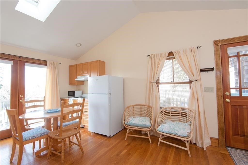 281 Wolcott Avenue Middletown, RI 02842 - Photo 2 of 16