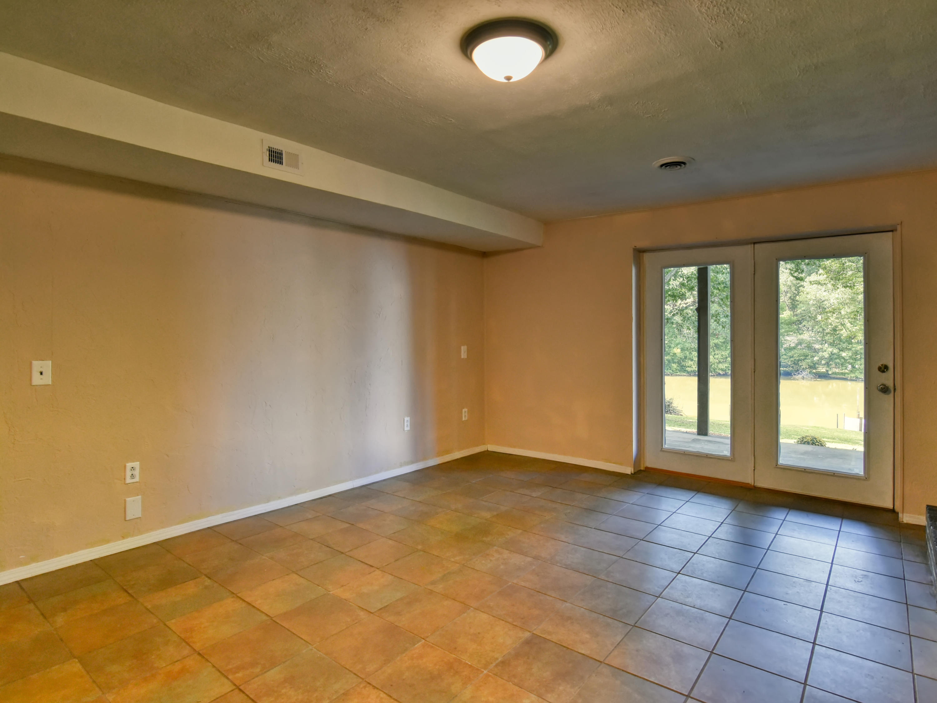 3238 Devault Road Louisville, TN 37777 - Photo 20 of 30 3238 Devault