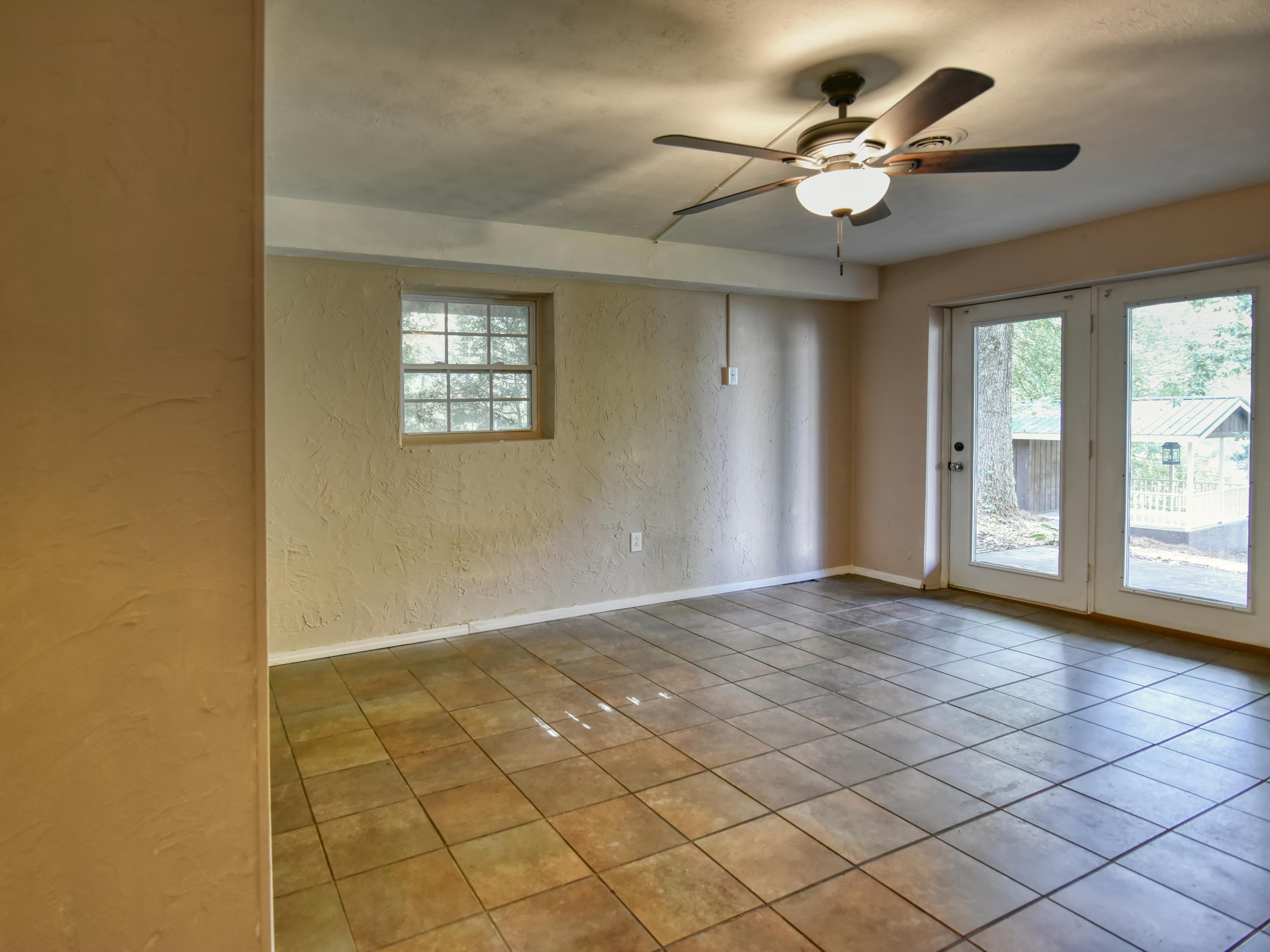 3238 Devault Road Louisville, TN 37777 - Photo 23 of 30 3238 Devault