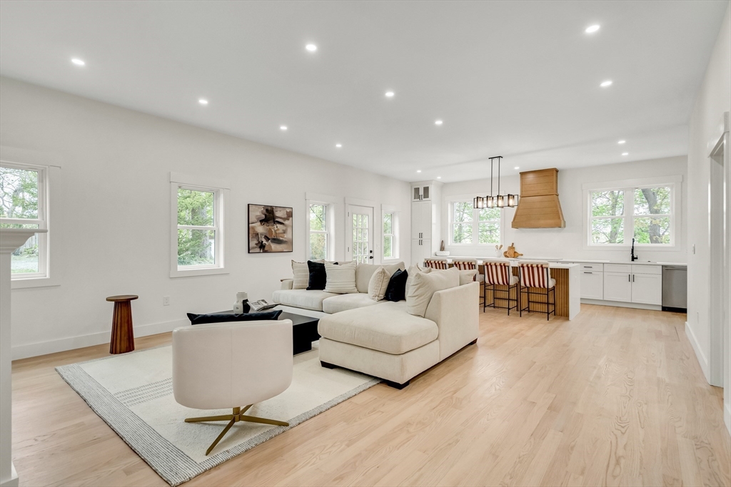 4 Great Rock Road Lexington, MA 02421 - Photo 7 of 42