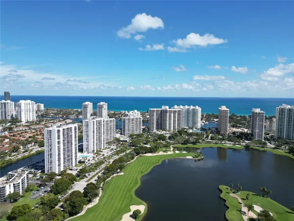 $2,800 | 3675 North Country Club Drive, Unit 2404, Aventura, FL 33180