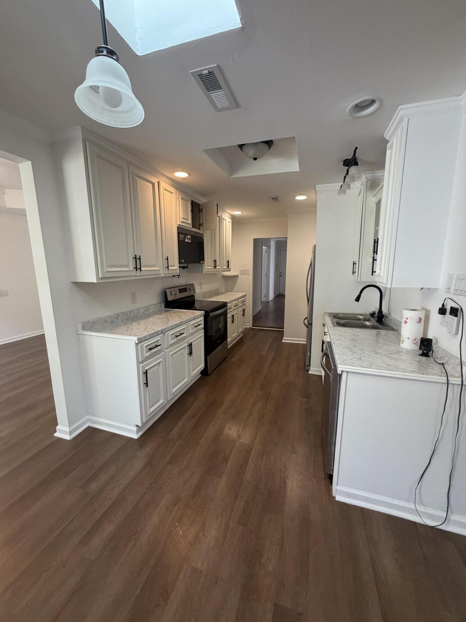 1090 Boulevard Road Sumter, SC 29153 - Photo 16 of 27