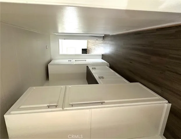 a close view of sink