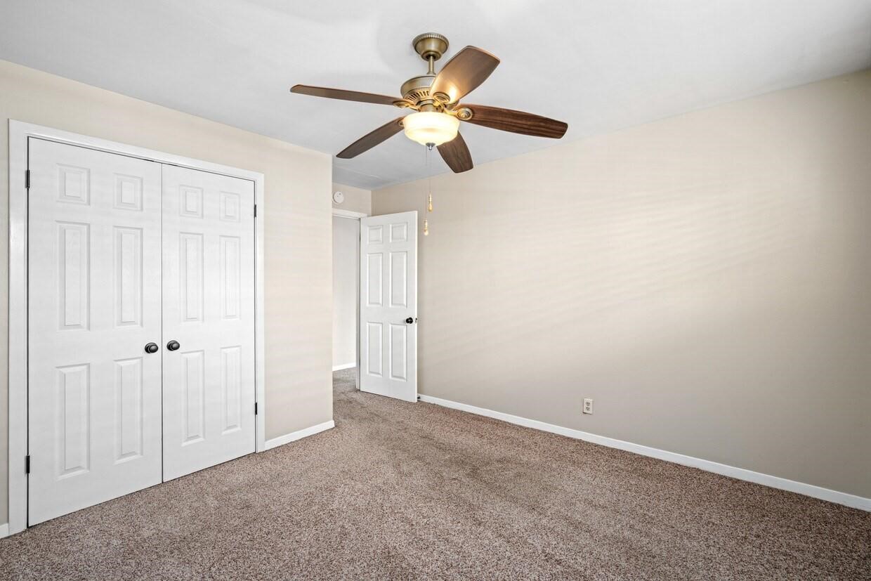401 East Main Street, Unit 8 Brenham, TX 77833 - Photo 12 of 20 a view of an empty room