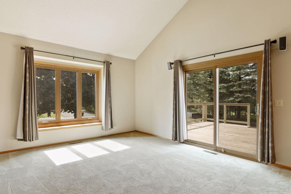 731 North Hay Lake Road Eagan, MN 55123 - Photo 18 of 54 Gallery Image 18