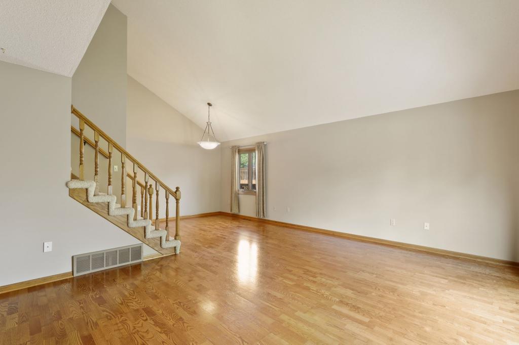 731 North Hay Lake Road Eagan, MN 55123 - Photo 8 of 54 Gallery Image 8