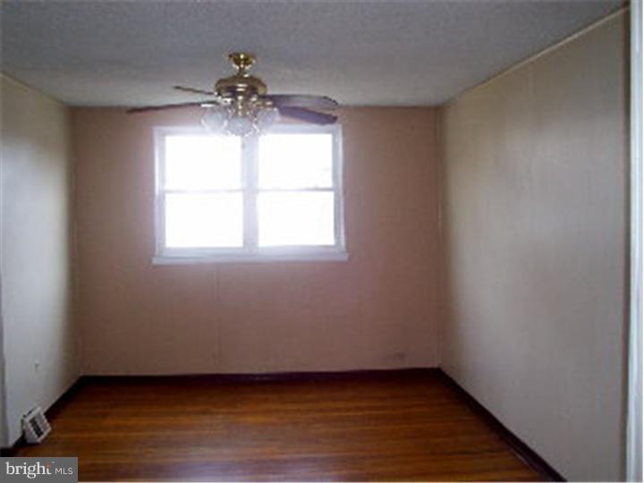 1509 Elson Road Brookhaven, PA 19015 - Photo 5 of 18 Dining Room