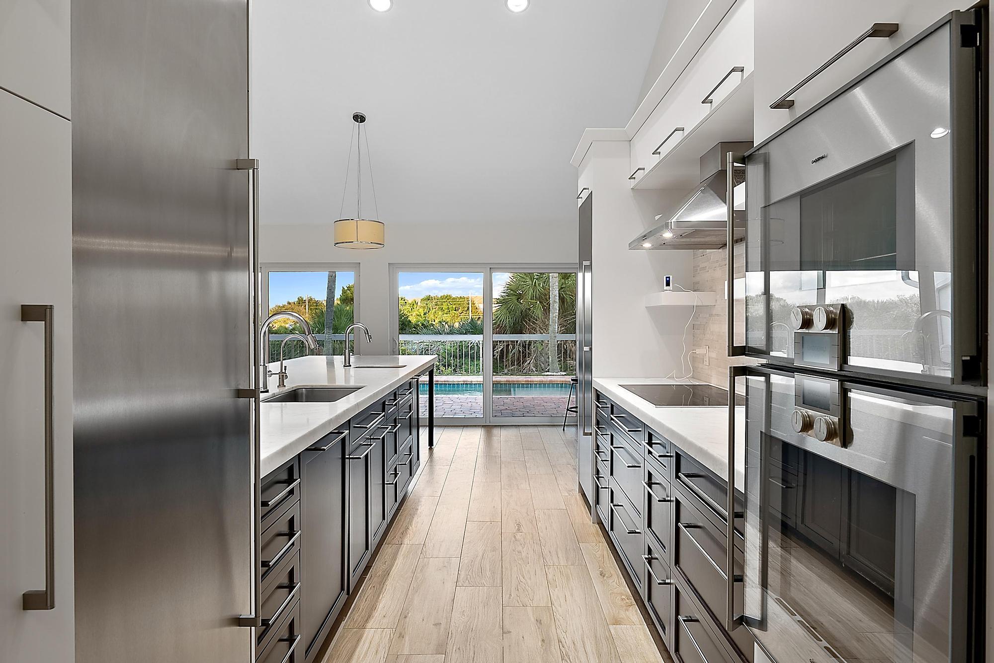 223 Ridge Road Jupiter, FL 33477 - Photo 13 of 46 Kitchen