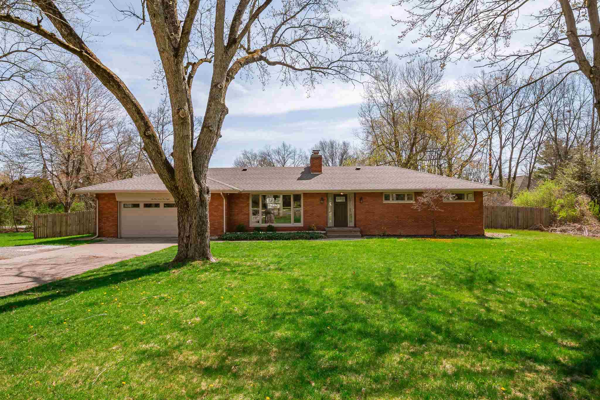 51748 Grape Road Granger, IN 46530 - Photo 2 of 36 Gallery Image 2
