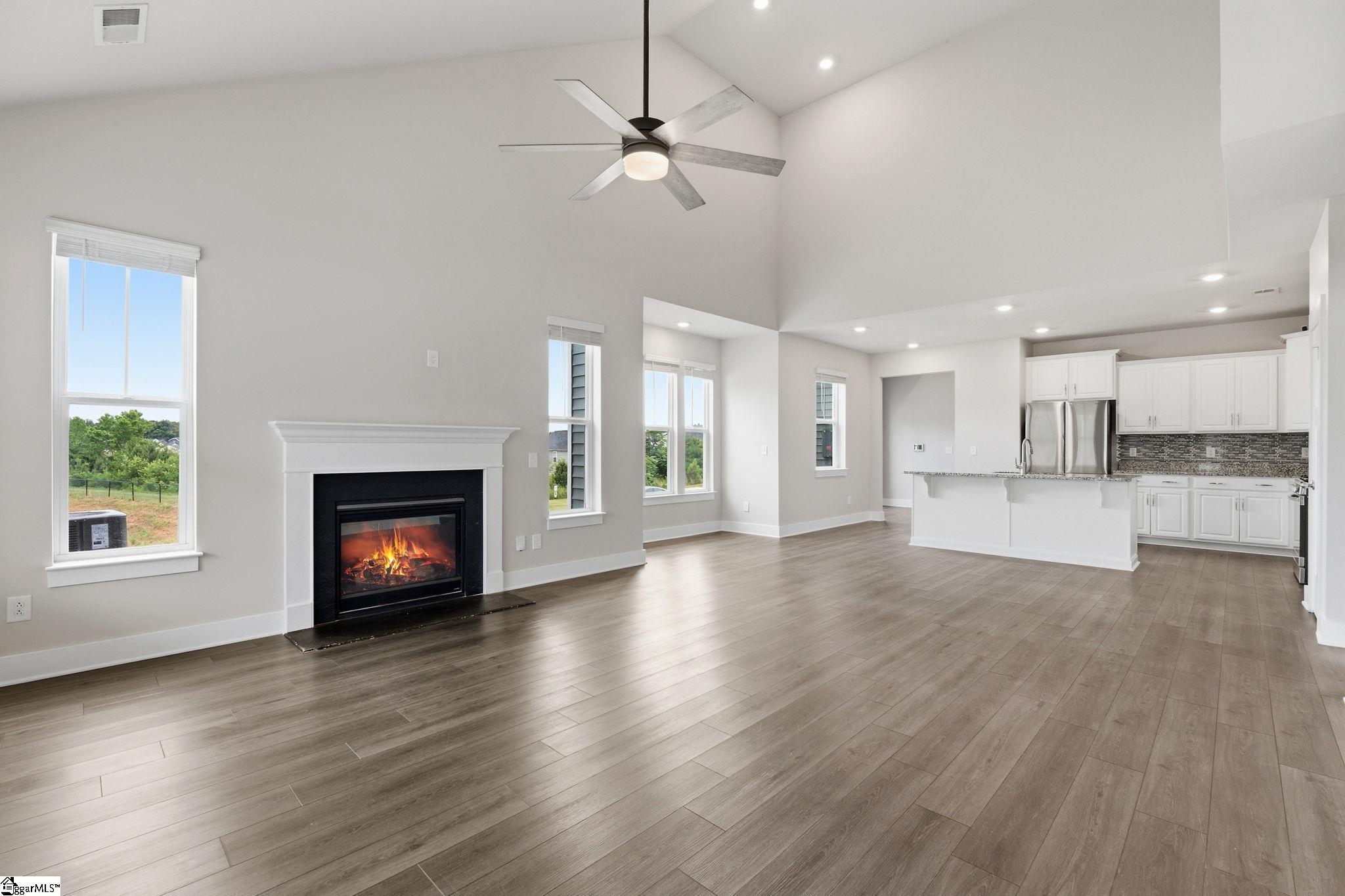 407 Albemarle Lane Greer, SC 29650 - Photo 8 of 39